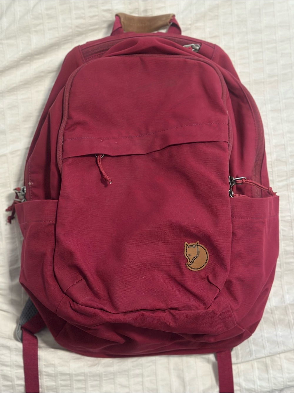 Fjällräven Räven 20L Backpack Deep Plum Purple Laptop Bag EUC
